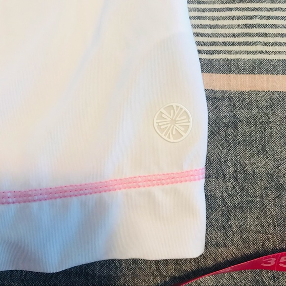 LILLY PULITZER | Med | LUXLETIC | Thumb Holes!!! - Picture 8 of 11